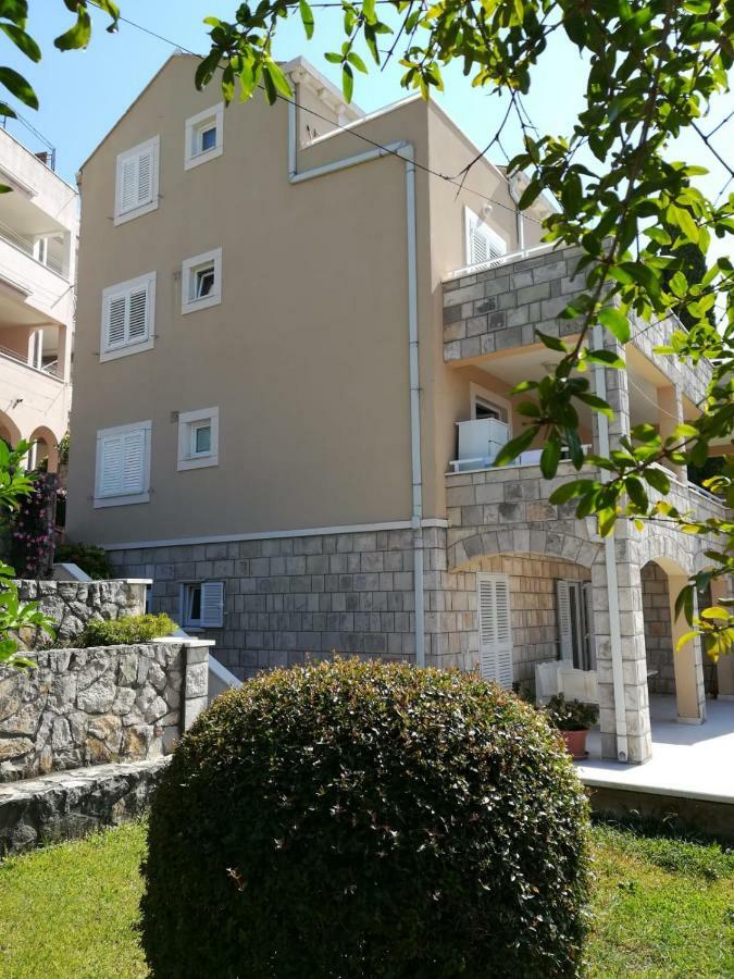 Apartment Marlais A ซัฟทัท ภายนอก รูปภาพ